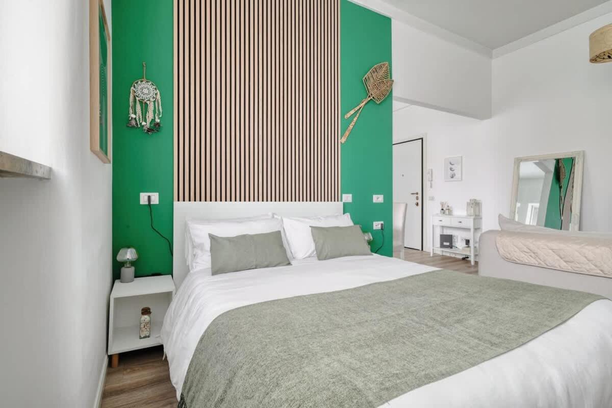 Oasis Suite - Subway 50 Meters Just 5 Minutes From Duomo Milano Eksteriør billede