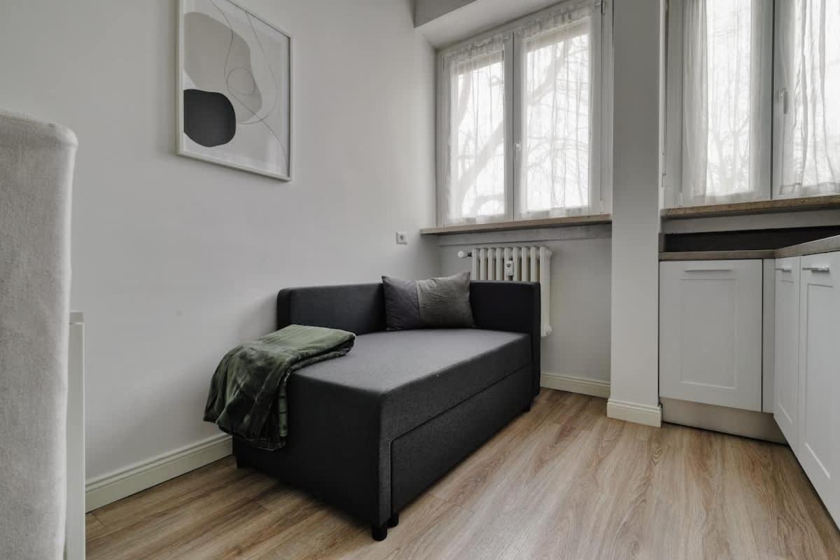 Oasis Suite - Subway 50 Meters Just 5 Minutes From Duomo Milano Eksteriør billede